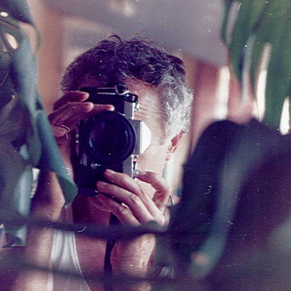 Dr Ivo Đinović, osnivač Superiora, pored sorti i hibrida povrća, autor je i mnogih njihovih fotografija.